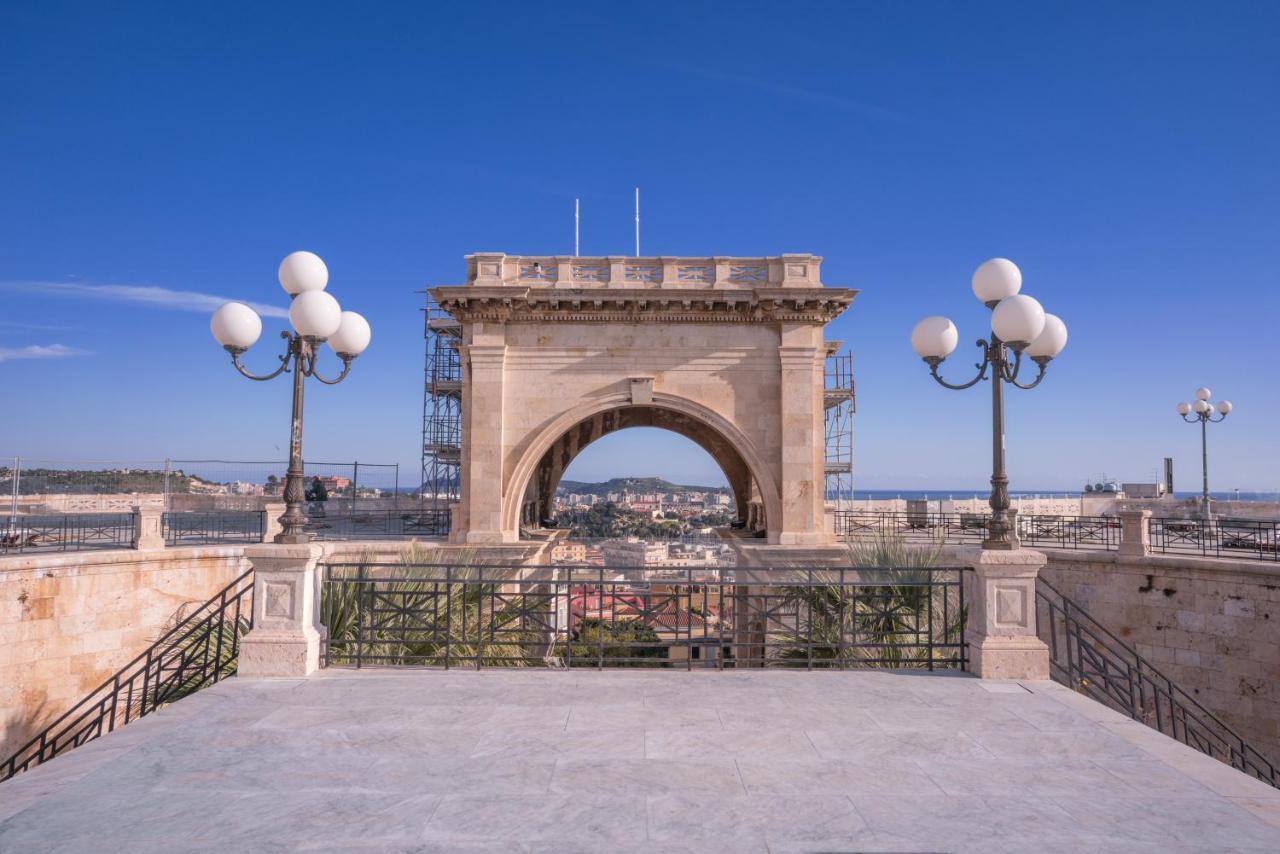 Apartment Casa Bonaria - Terrace On The Basilica- Wifi - Ac *