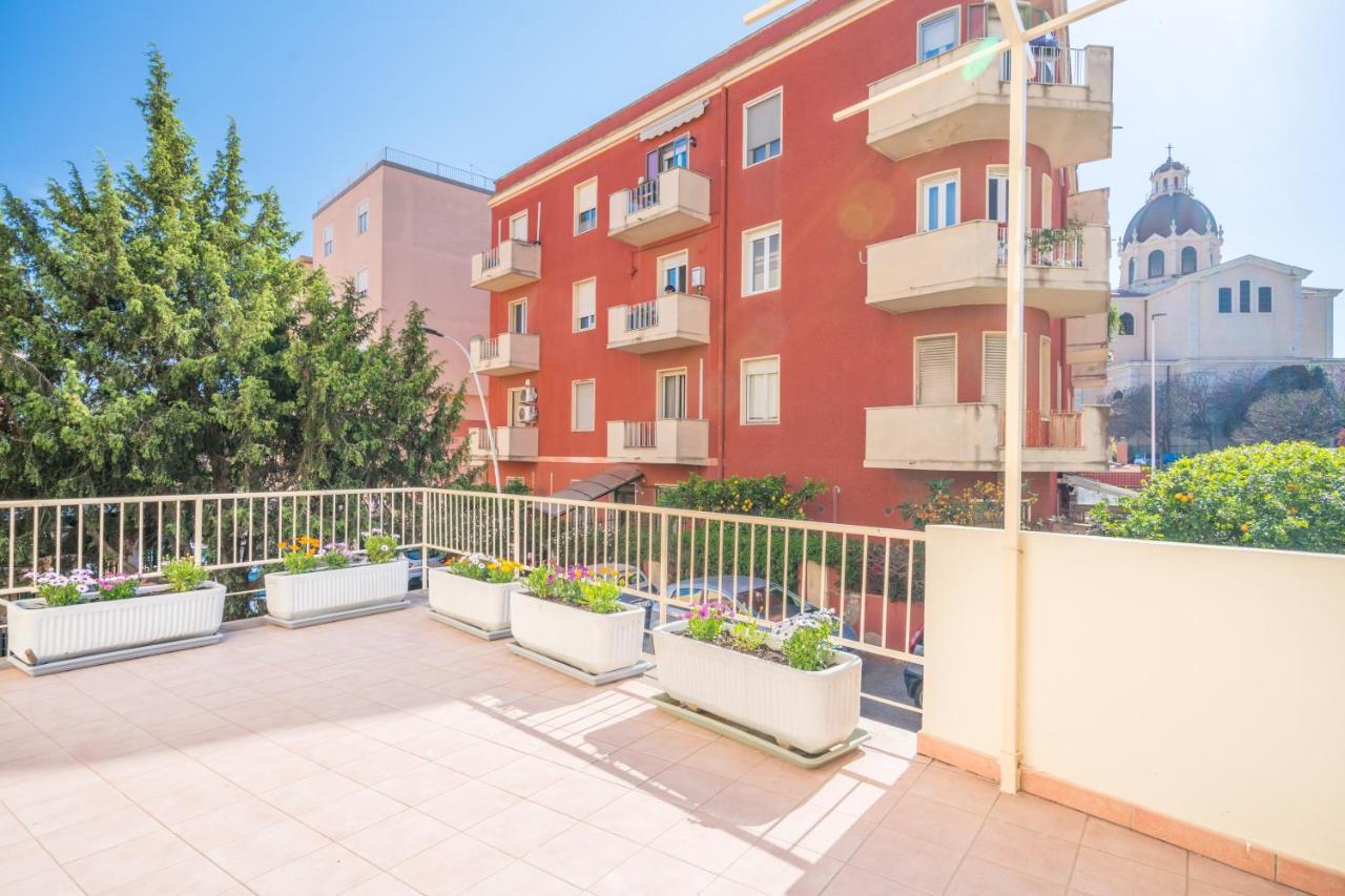 Casa Bonaria - Terrace On The Basilica- Wifi - Ac * Cagliari